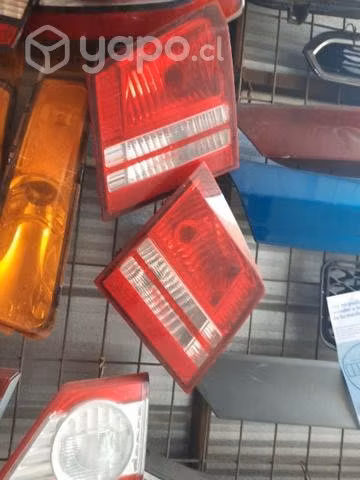 Farol trasero dodge juorney