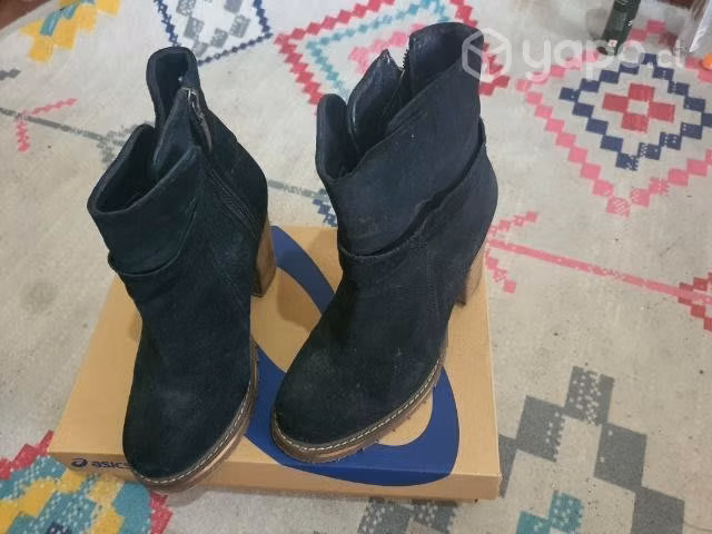 Botines exotica