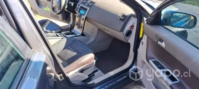 VOLVO S40 2.4cc at