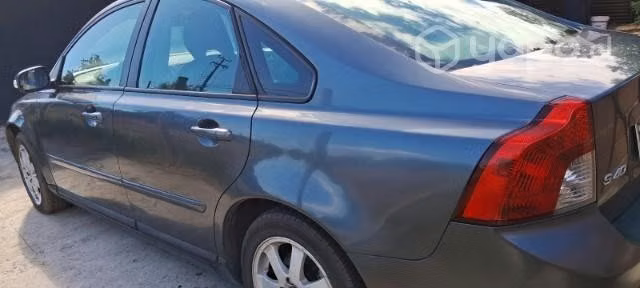 VOLVO S40 2.4cc at
