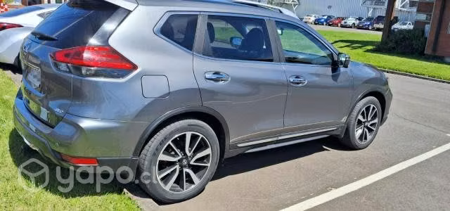 Nissan x-trail 2018