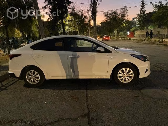Hyundai accent 2022