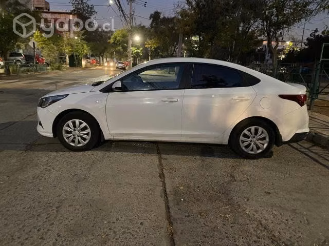 Hyundai accent 2022