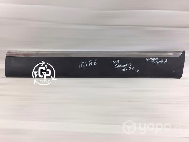 Moldura de puerta rh Kia Sorento 2016 2020