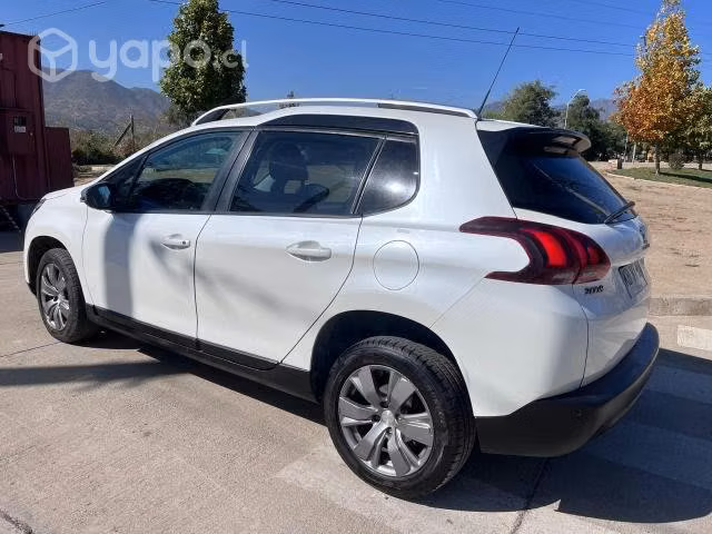 Peugeot 2008 año 2018 - Imagen 5
