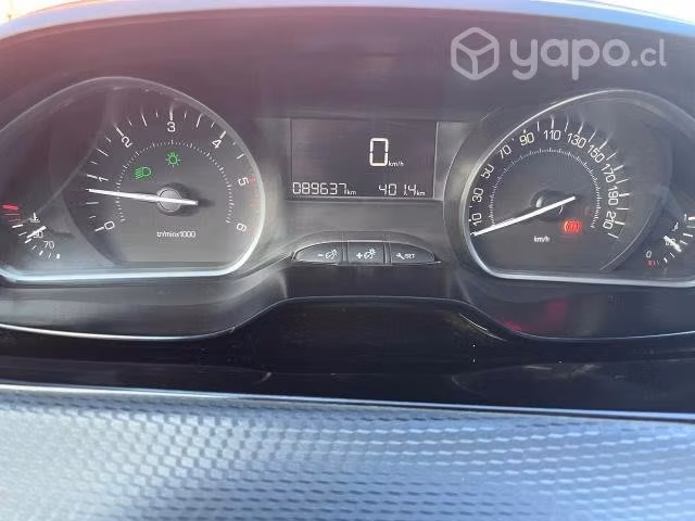 Peugeot 2008 año 2018 - Imagen 7