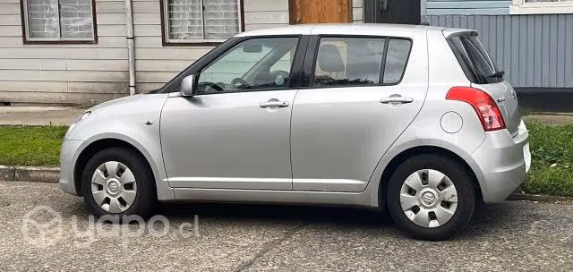 Suzuki swift 2011