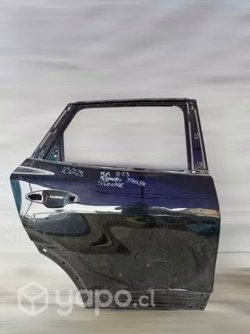 Puerta trasera rh kia sportage 2021-2023