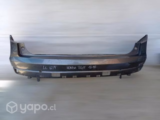Parachoque trasero honda pilot 2016-2018