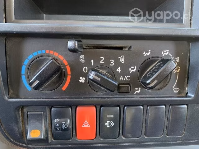 Hino 300 816 XL 2020 Automatico