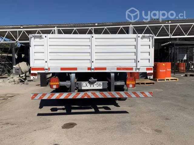 Hino 300 816 XL 2020 Automatico
