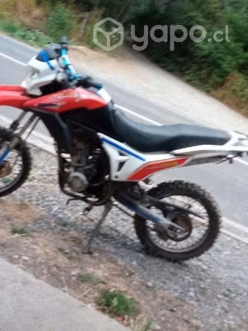 Moto de andar en duro
