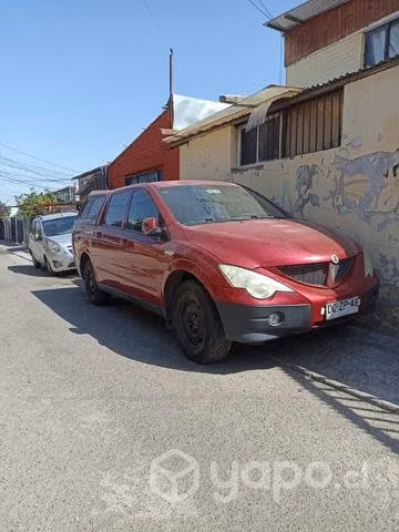 Camioneta ssang yong actyon 2011