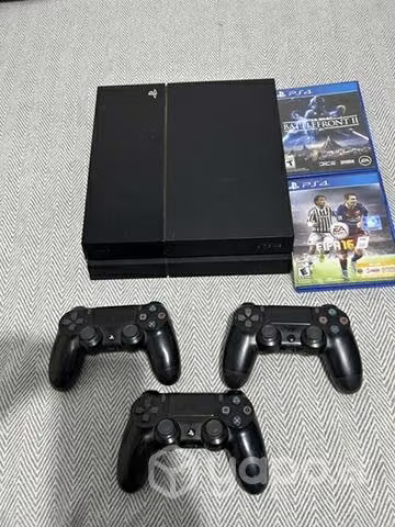 PS4 usada impeke