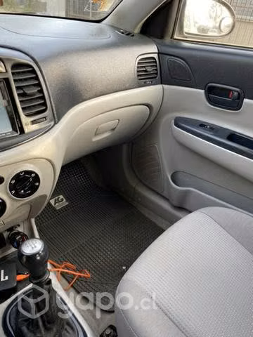 Hyundai accent 2007