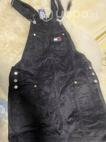 Jardinera negra de cotelé M tommy