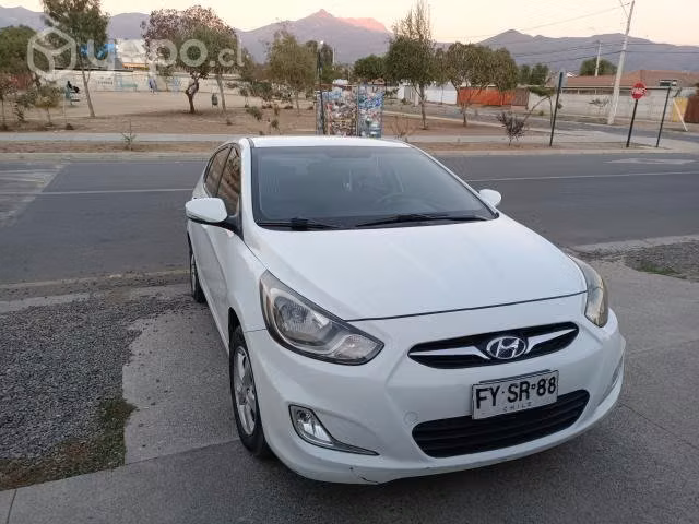 Hyundai accent 2014 hb