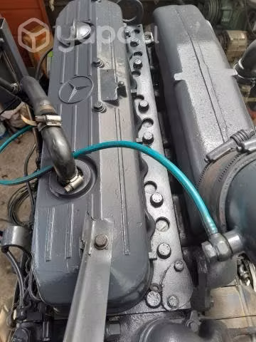 Motor mersedes benz