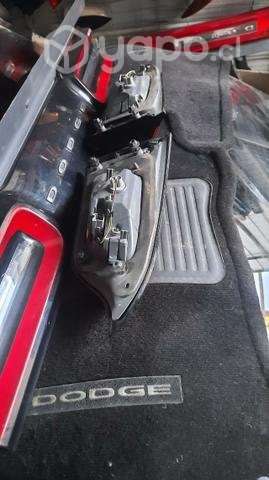 Farol trasero jeep cherokee - Imagen 2