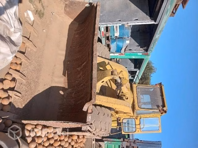 Cargador frontal marca belfo año 89