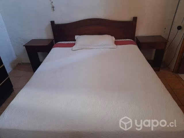 Cama Americana 2 plazas + 2 veladores
