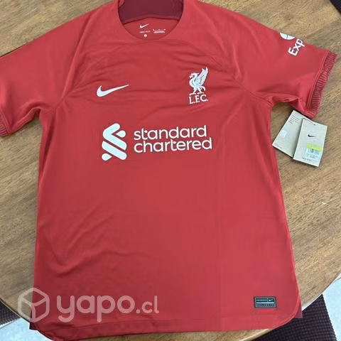 Camiseta liverpool y atlético madrid talla M