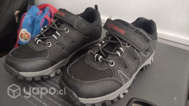 Zapatillas de niño talla 31