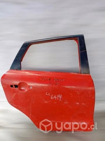 Puerta trasera rh suzuki baleno 2015-2020