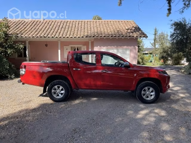 MITSUBISHI L200 2021 4x4 unico dueño - Imagen 3