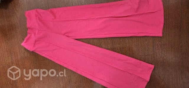 Conjunto top encaje más pantalón palazzo