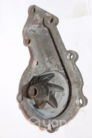 Bomba de agua Ford Ranger 2.8 2007