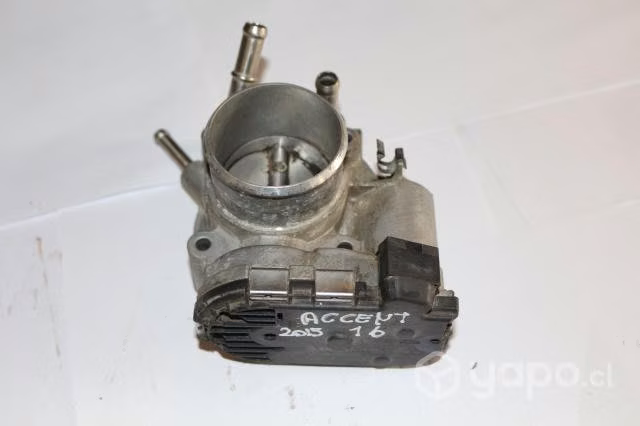 Cuerpo de aceleracion hyundai Accent 1.6 2015