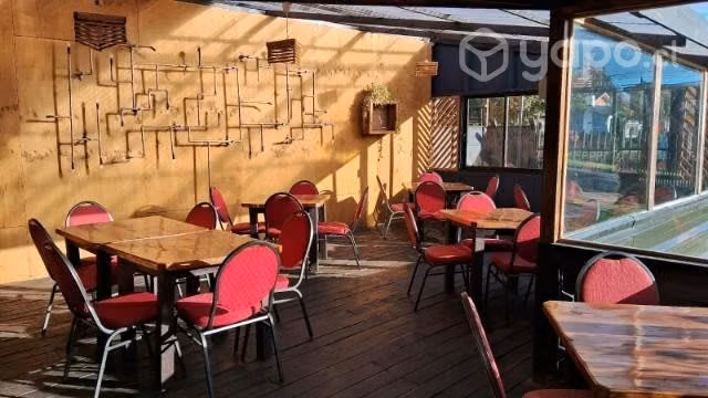 Se vende derecho a llave de excelente restaurante