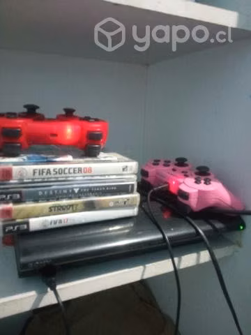 PS3 +5 juegos + 2 controles