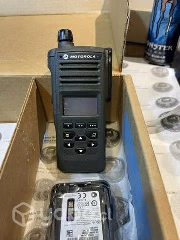 Apx2000 m2 verde motorola 800mhz seminuevo