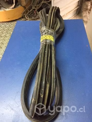 Goma contorno pilar puerta del izq Ranger 3.2 2014