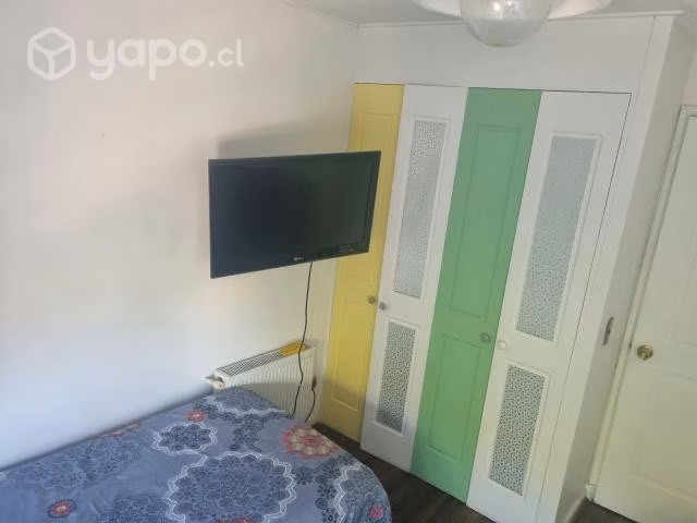 Habitacion en casa familiar en HUechuraba