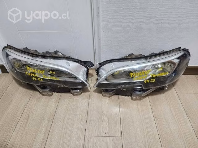 Par de opticos Peugeot expert o traveller
