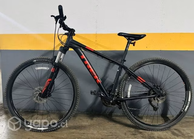 Bicicleta Trek Marlin 7 2018 17.5