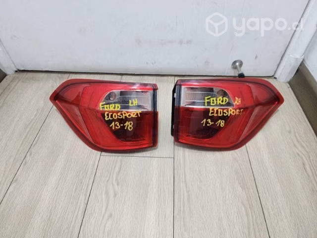 Par de focos traseros ford ecosport