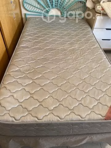 Vendo cama de plaza y media - Imagen 2