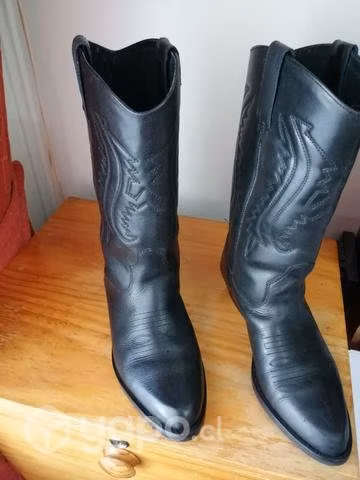 Botas vaqueras talla 41