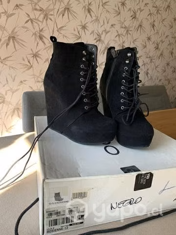 Botines negro gamuza Aldo talla 37 - Imagen 2