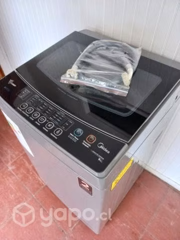 Lavadora casi nueva por traslado