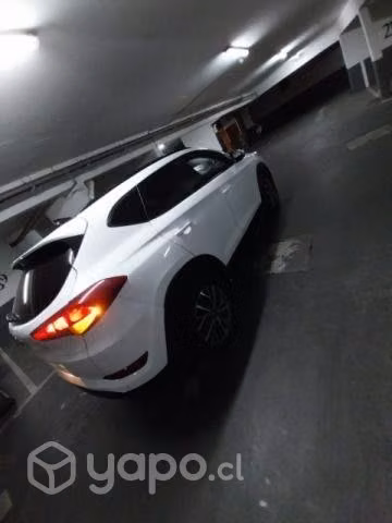 HYUNDAI TUCSON, año 2016