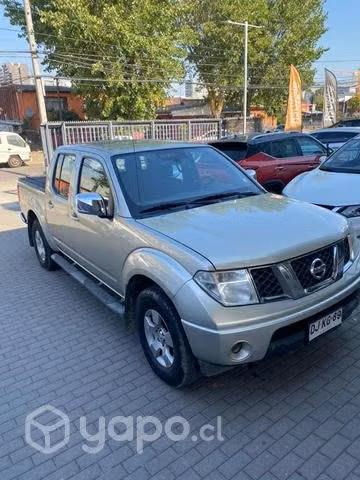 Nissan 4x4 dl automatica disel