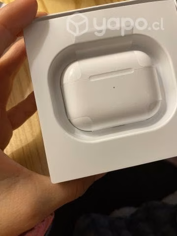 AirPods Pro Audífonos Bluetooth USB-C Apple