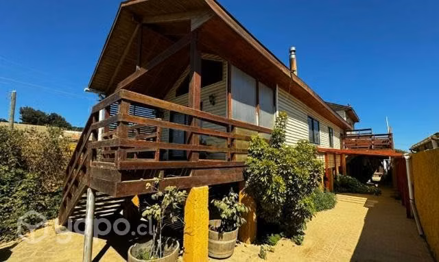 Casa en playa hermosa pichilemu