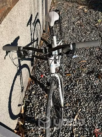 Bicicleta KHS Mujer Blanca cuadro S Aro 28 - Imagen 3