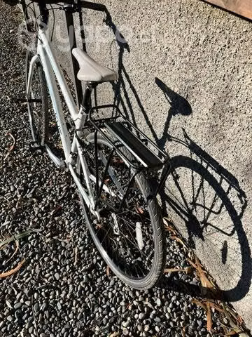 Bicicleta KHS Mujer Blanca cuadro S Aro 28 - Imagen 2